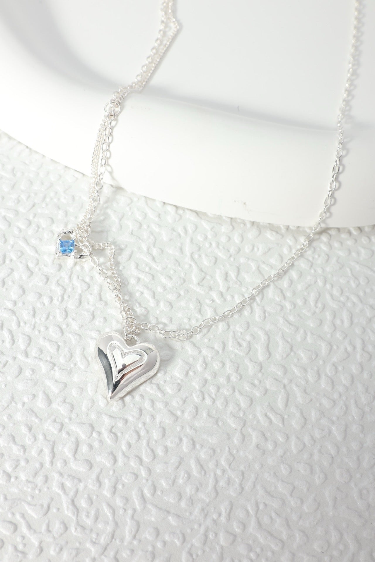 Women’s Pounding Hearts Tiered Chain
(Exclusive Original Design)