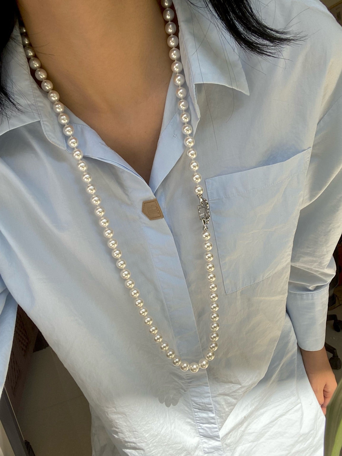 2025 Collection: Women’s Pearl Necklace with Zirconia Camellia/Orchid Pendant
(Multi-Way Luxury Exclusive Design)