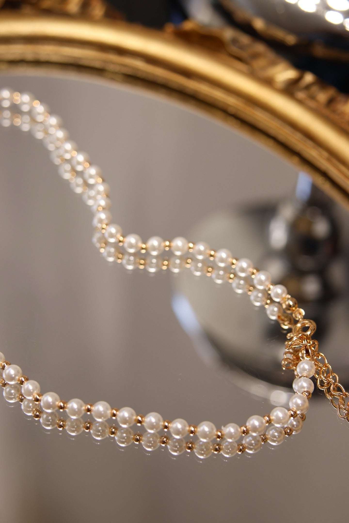 Women’s Exclusive Shell Pearl Necklace