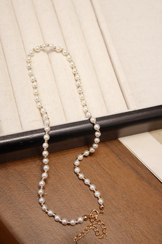 Women’s Exclusive Shell Pearl Necklace